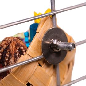 BRINQUEDO PARA AVES "CESTO"